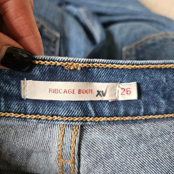 Levi's Premium Ribcage Bootcut Women's Jeans 26x33 - Picture 3 of 8